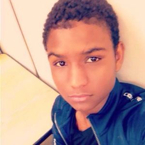 Meet your Posher, Emanuel